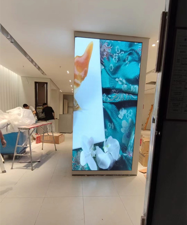 老城商场门店转角LED显示屏